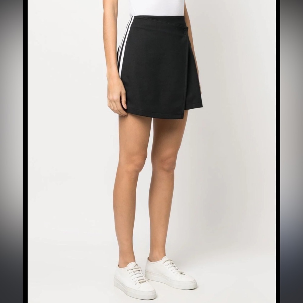 Adidas wrap front skirt - Picture 3 of 5
